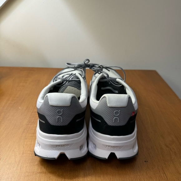 🔥🔥NOT AVAILABLE!!!!🔥🔥ON Cloudvista Running Shoes in Glacier/Black - Picture 6 of 10